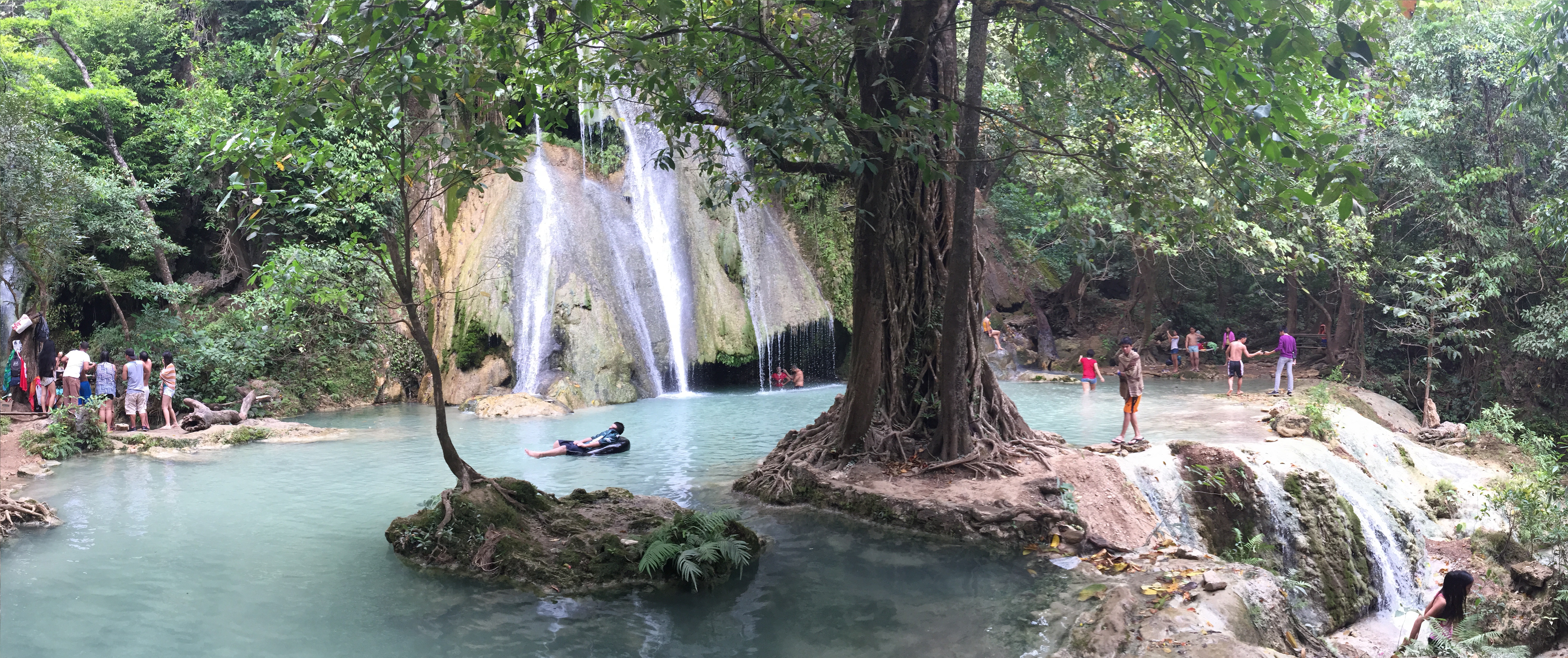 Batlag falls a truly majestic waterfall in Rizal