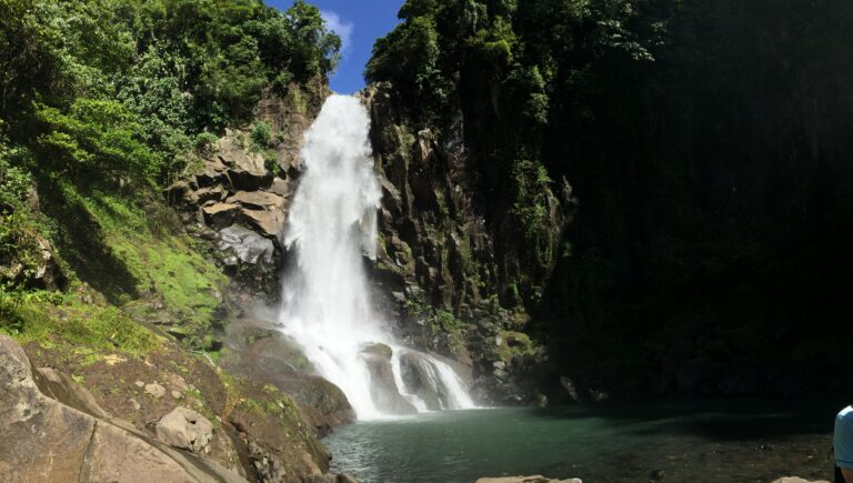 Buntot Palos Falls, Laguna