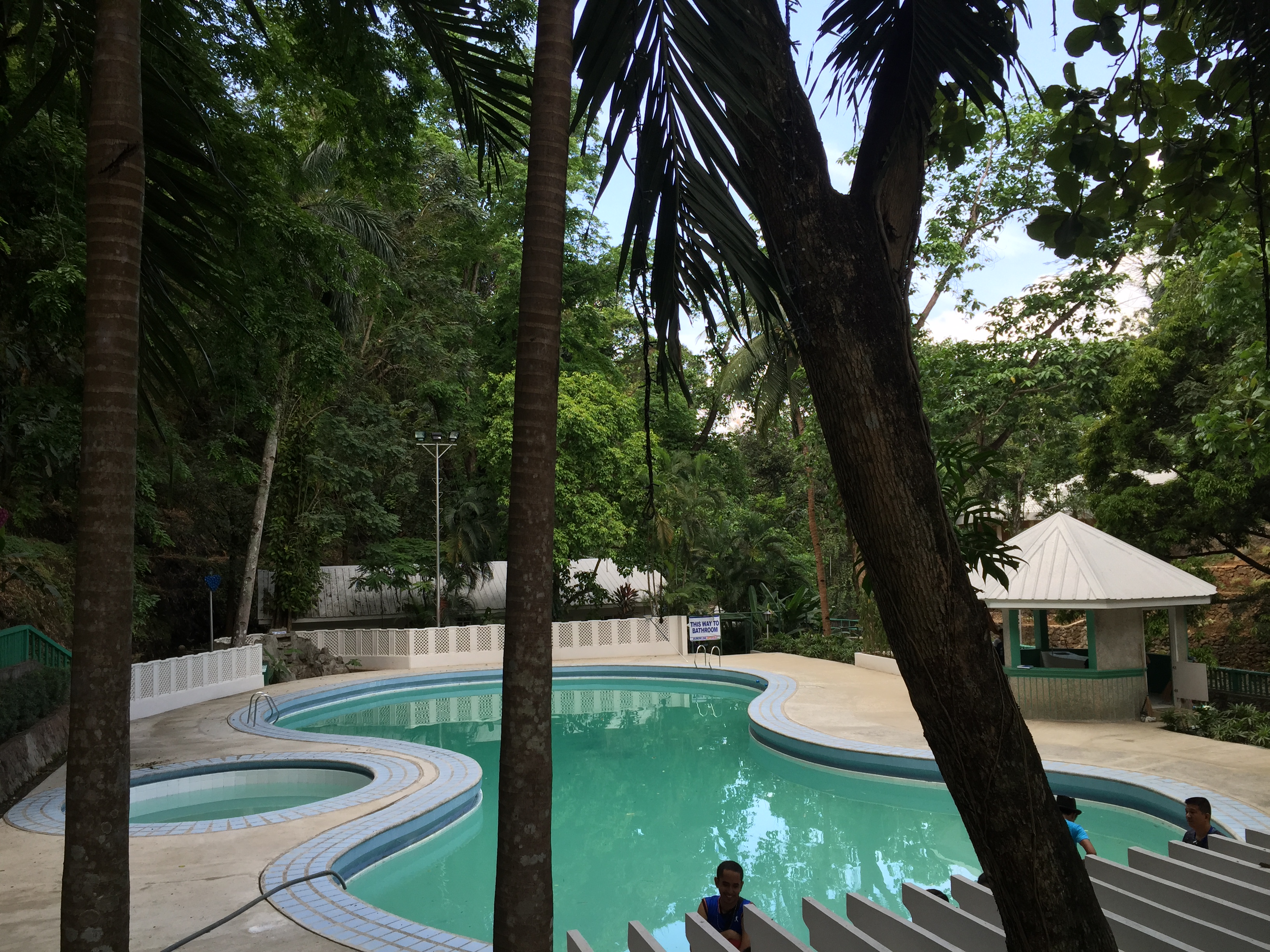 Hinulugang Taktak National Park swimming pool