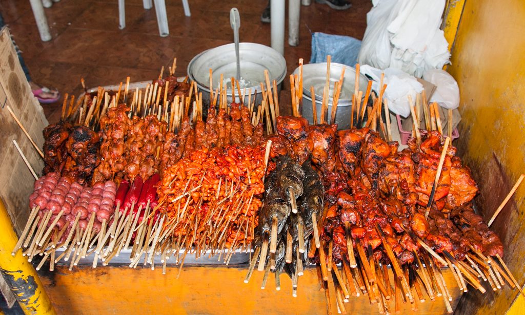 Filipino cuisine and street food