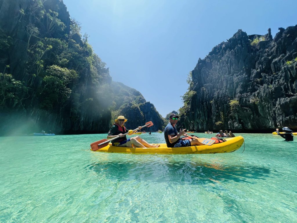 El Nido kayaking, Palawan