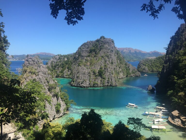 View overlooking Kayangan Lagoon