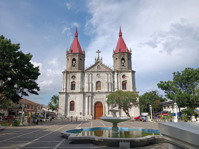 Molo Church and plaza fountain, Iloilo City, Philippines