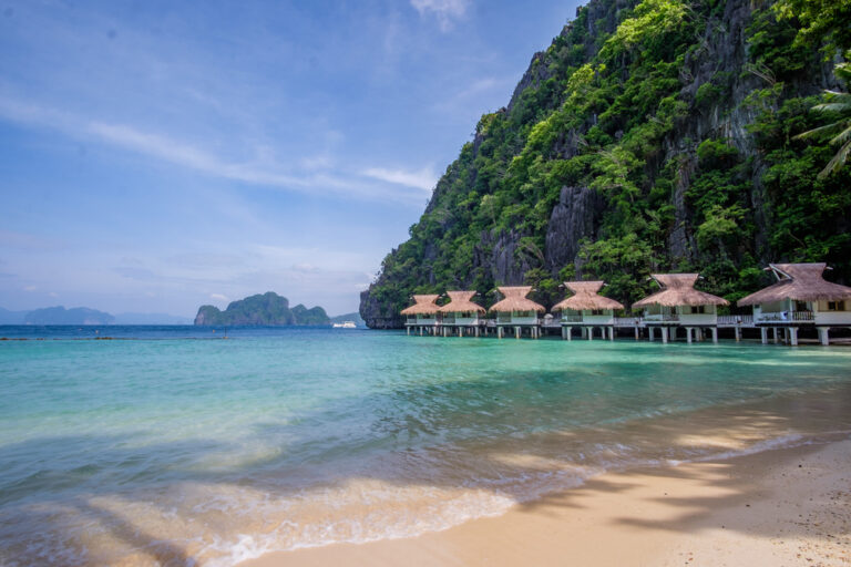 Top 10 Honeymoon Spots in the Philippines