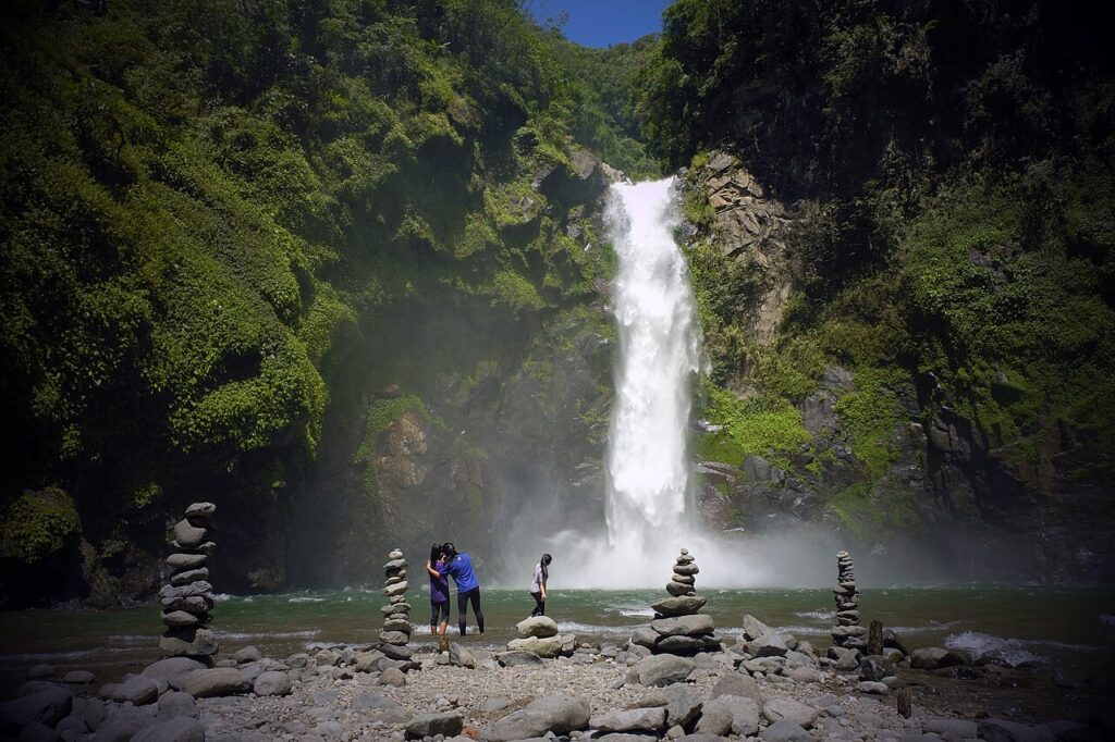 Tappiya Falls pouring down a cliff near Batad, Ifugao